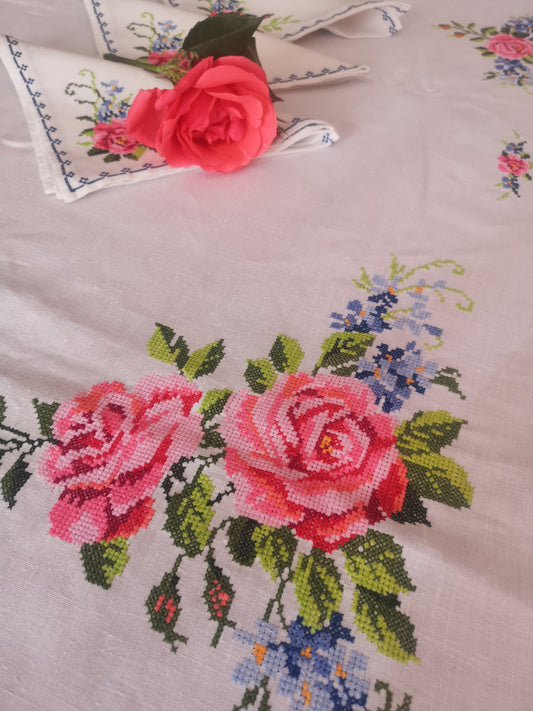 Linen Vintage Tablecloth With Roses